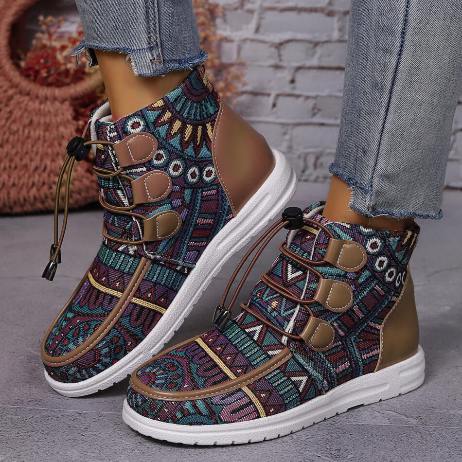 Fashionable Warm Women's Casual Boots - Image 7