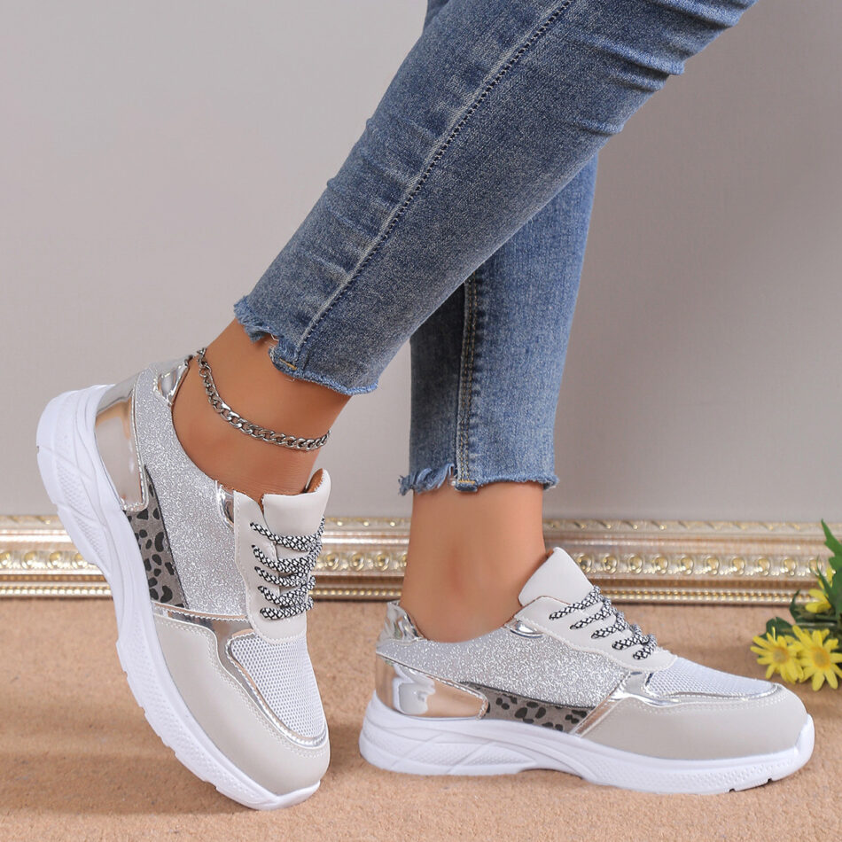 Women's Lace Up Sneakers Breathable Mesh Flat Shoes Fashion Casual Lightweight Running Sports Shoes - Image 5